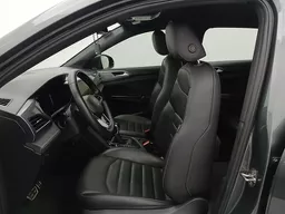 Volkswagen Taos