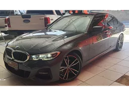 BMW 320i