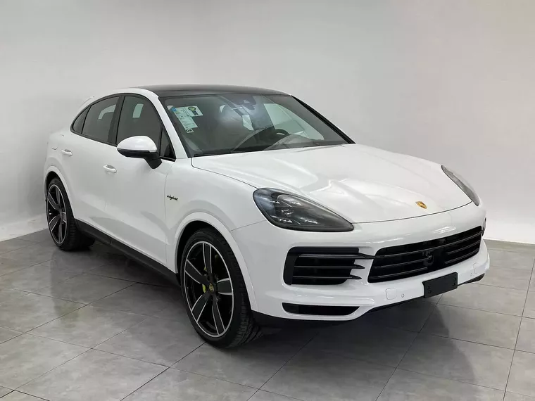 Porsche Cayenne Branco 14