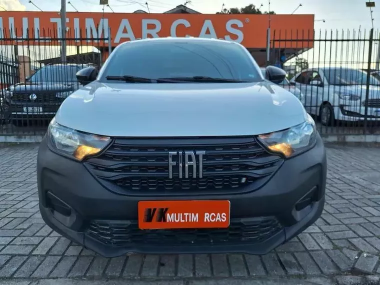 Fiat Strada Branco 1