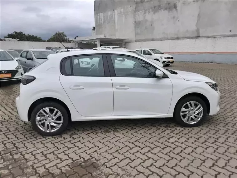 Peugeot 208 Branco 5