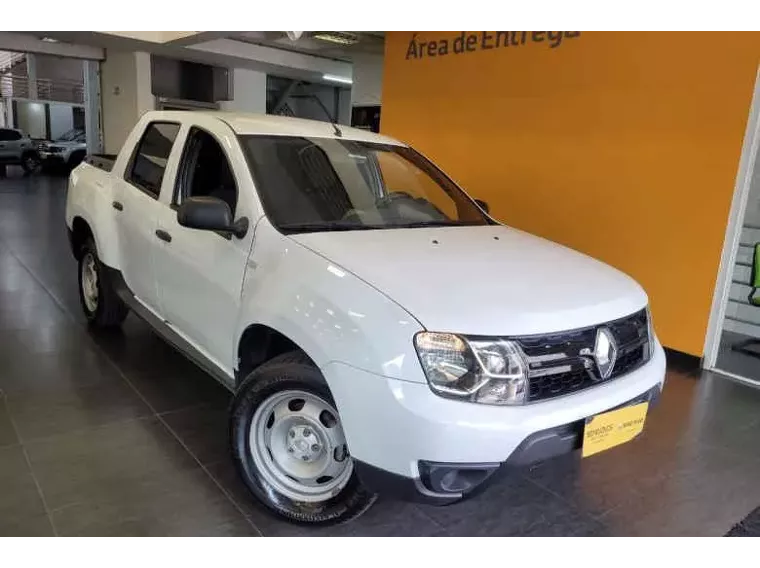 Renault Duster Oroch Branco 14