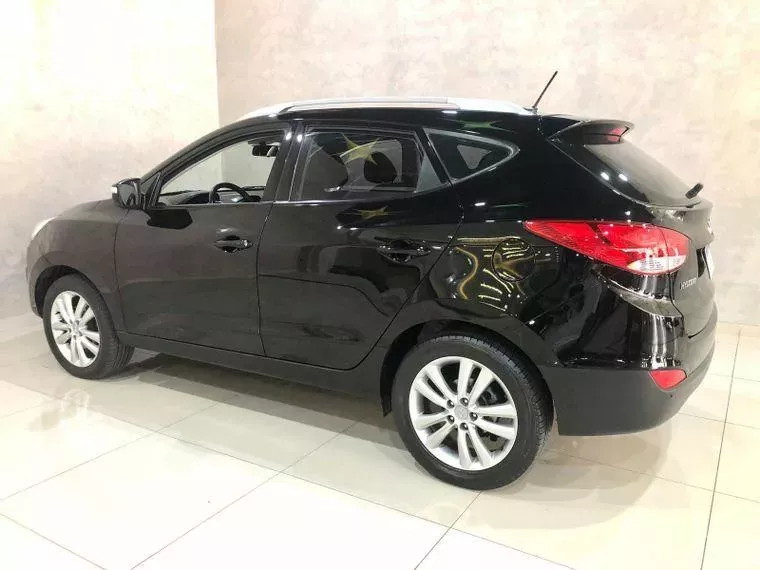 Hyundai IX35 Preto 8