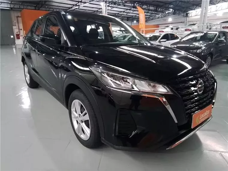 Nissan Kicks Preto 3