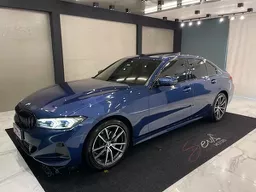 BMW 320i