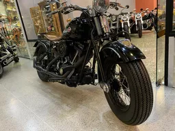 Harley-Davidson Deluxe