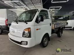 Hyundai HR