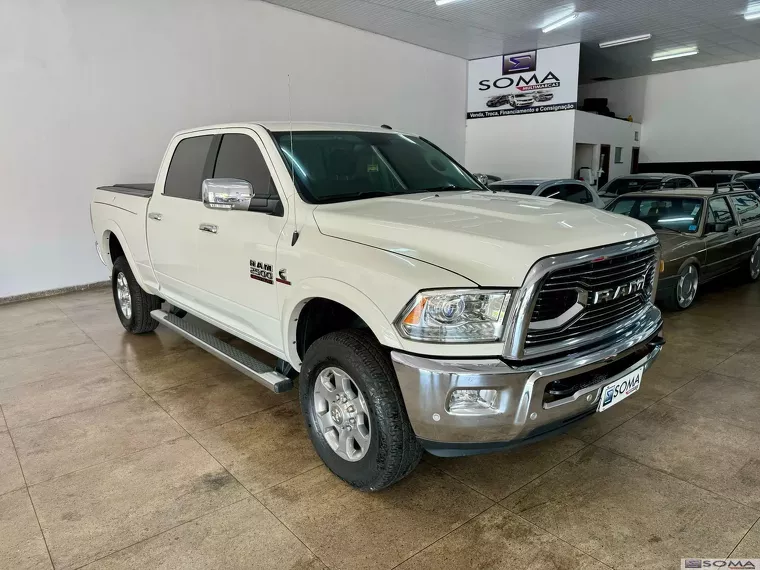 RAM 2500 Branco 6