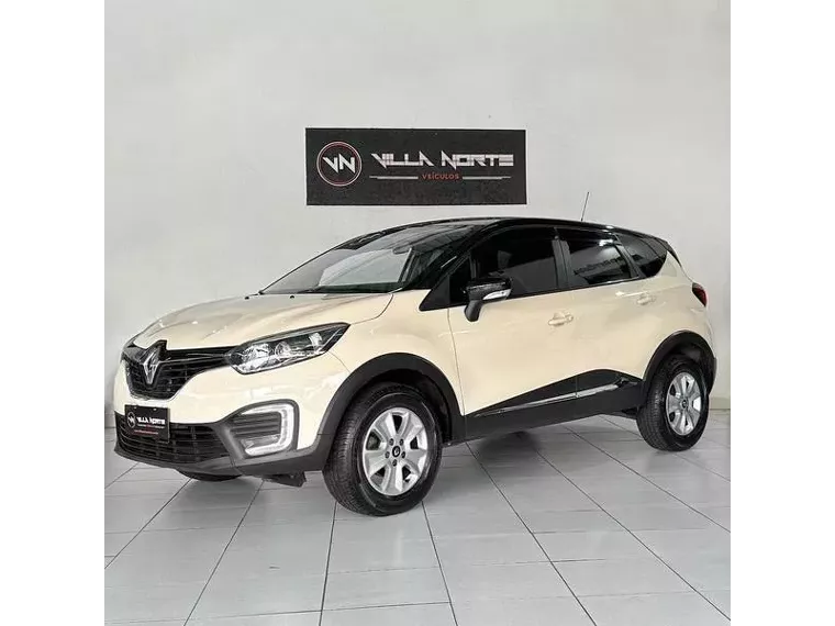 Renault Captur Bege 19