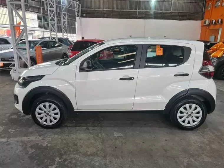 Fiat Mobi Branco 3