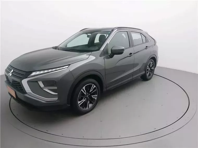 Mitsubishi Eclipse Cross Cinza 12