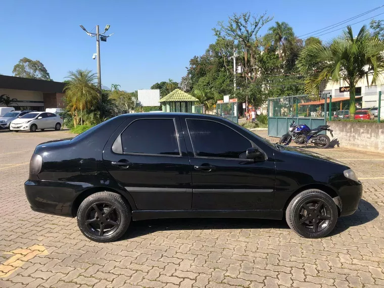 Fiat Siena Preto 10