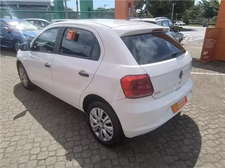 Volkswagen Gol Branco 3