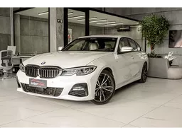 BMW 330i