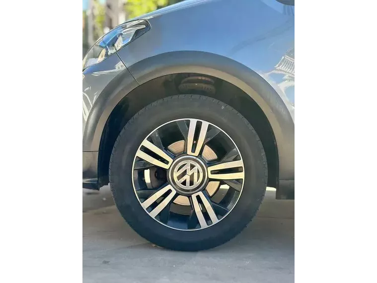 Volkswagen Cross UP Cinza 6