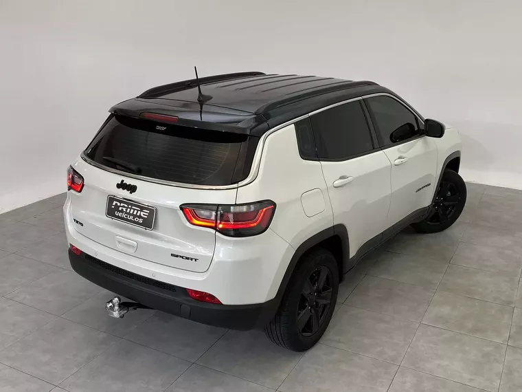 Jeep Compass Branco 18