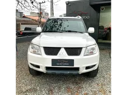 Mitsubishi Pajero TR4