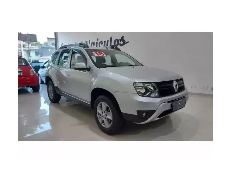 Renault Duster Prata 8