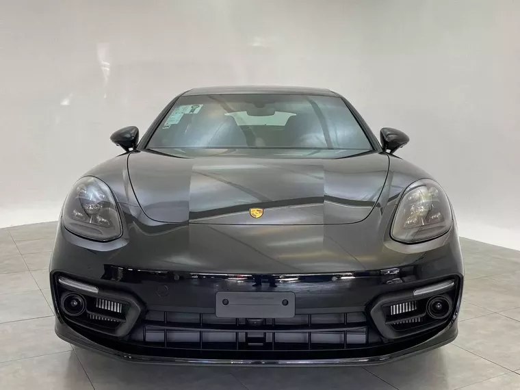 Porsche Panamera Preto 3