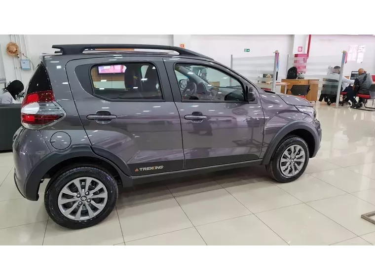 Fiat Mobi Branco 3