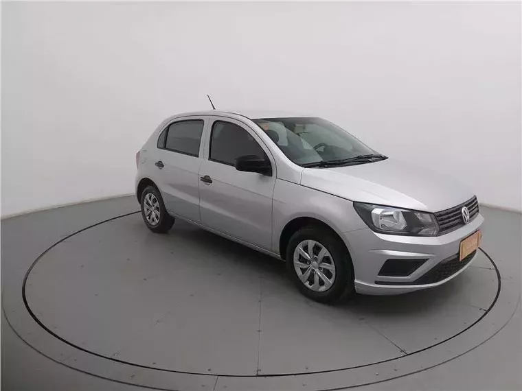 Volkswagen Gol Prata 17