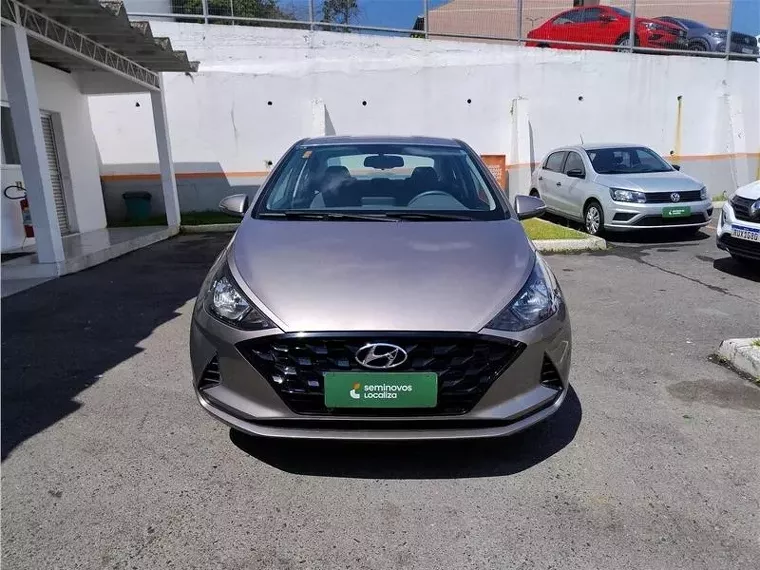 Hyundai HB20 Prata 2