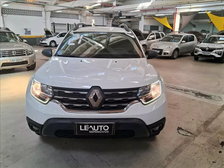 Renault Duster Branco 12