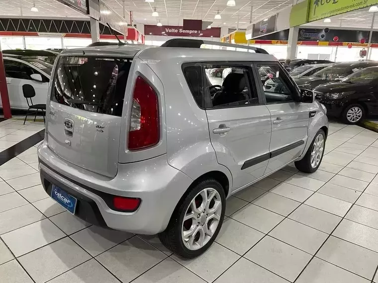 KIA Soul Prata 2