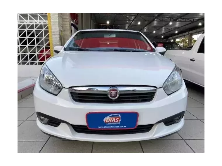 Fiat Grand Siena Branco 1