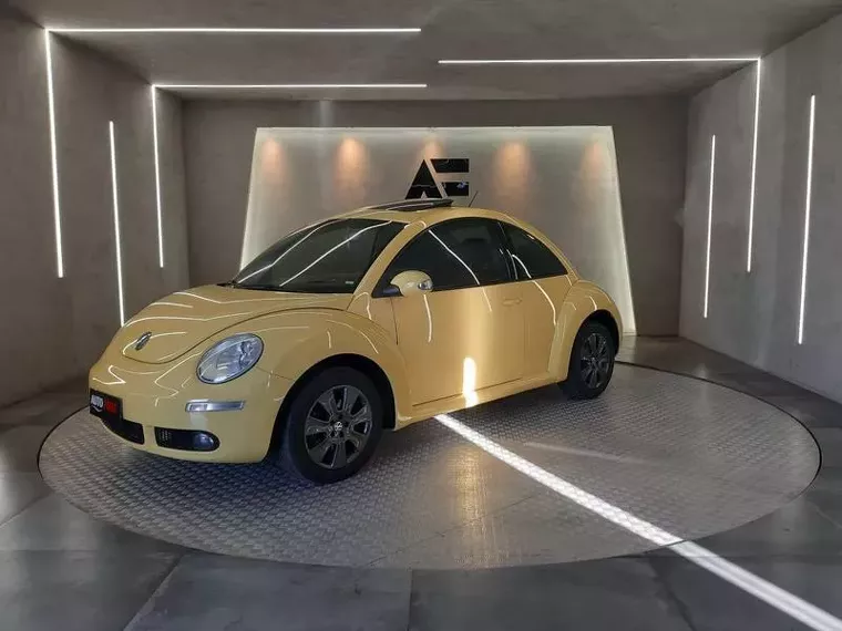 Volkswagen New Beetle Amarelo 2