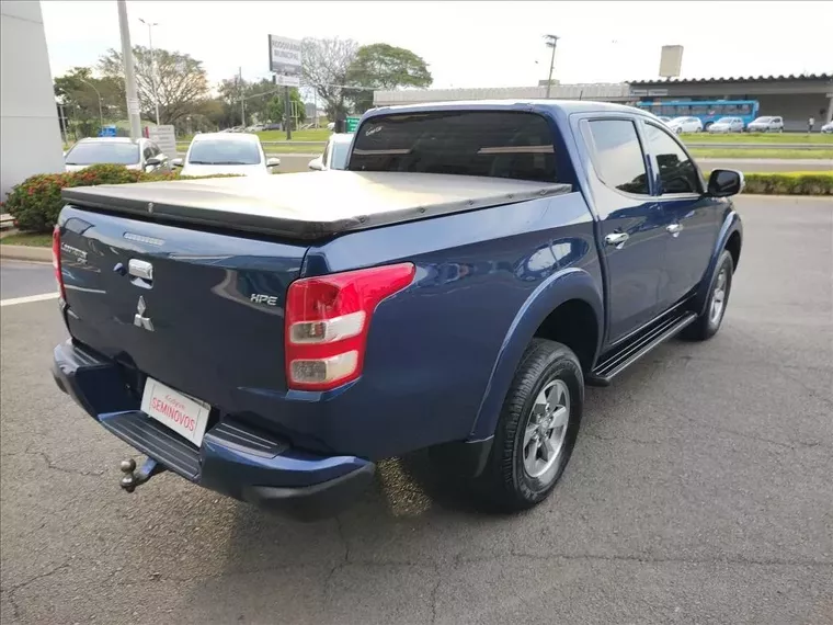 Mitsubishi L200 Triton Azul 5