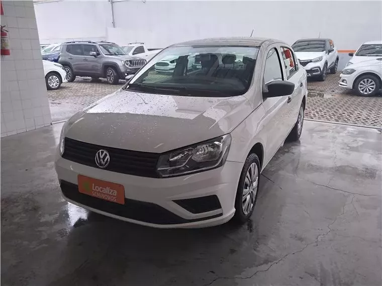 Volkswagen Voyage Branco 14