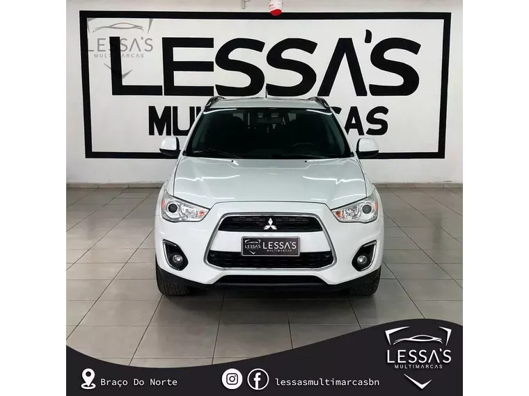 Mitsubishi ASX Branco 2