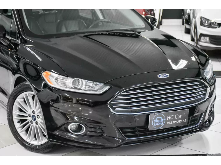 Ford Fusion Preto 13