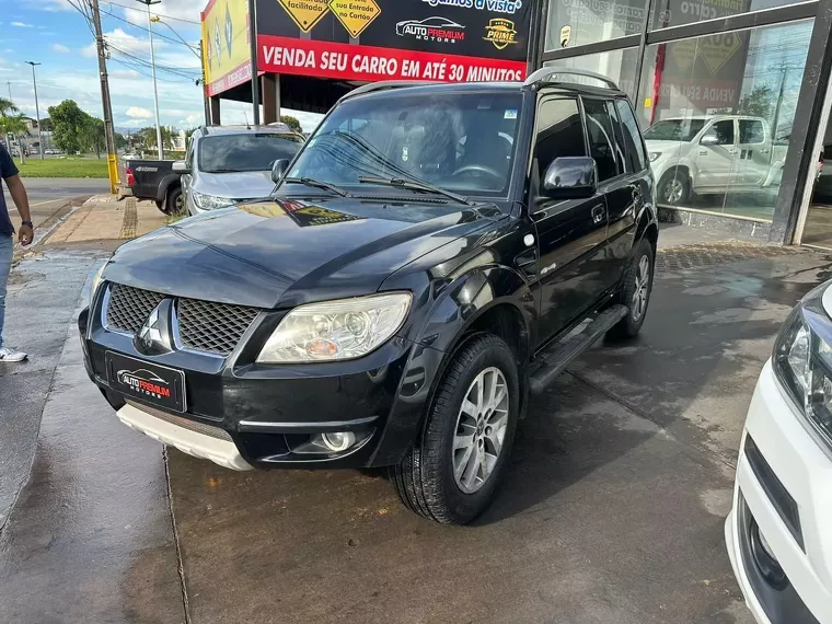 Mitsubishi Pajero TR4 Preto 6