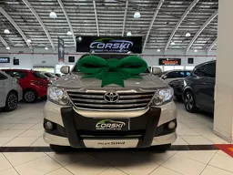 Toyota Hilux SW4