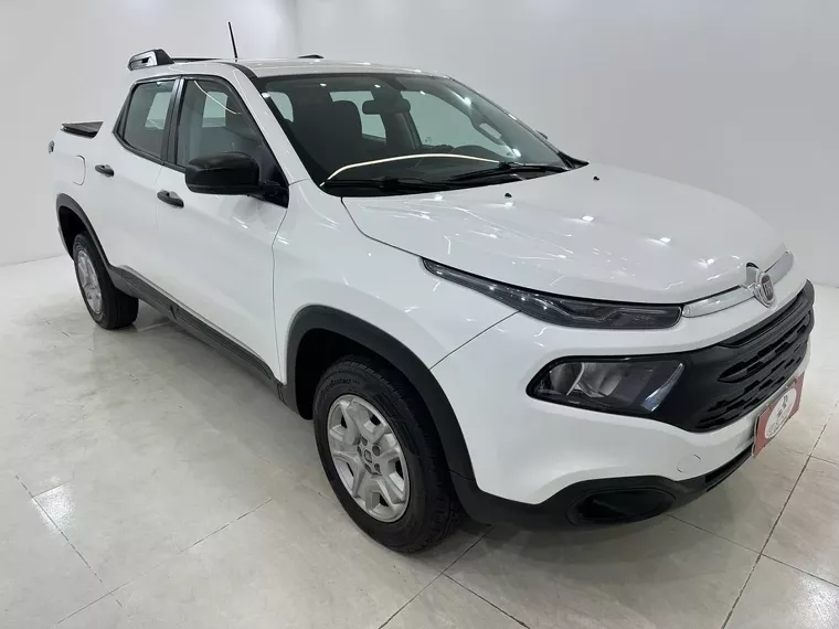 Fiat Toro Branco 2