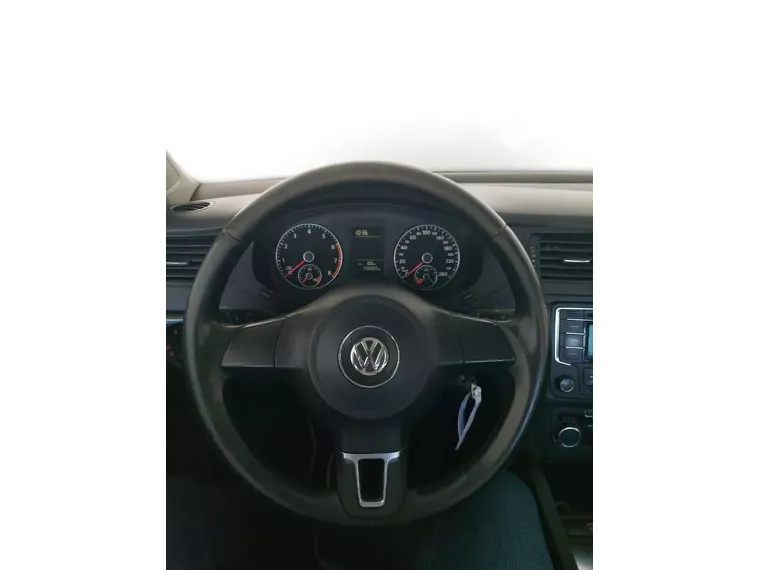 Volkswagen Jetta Branco 5