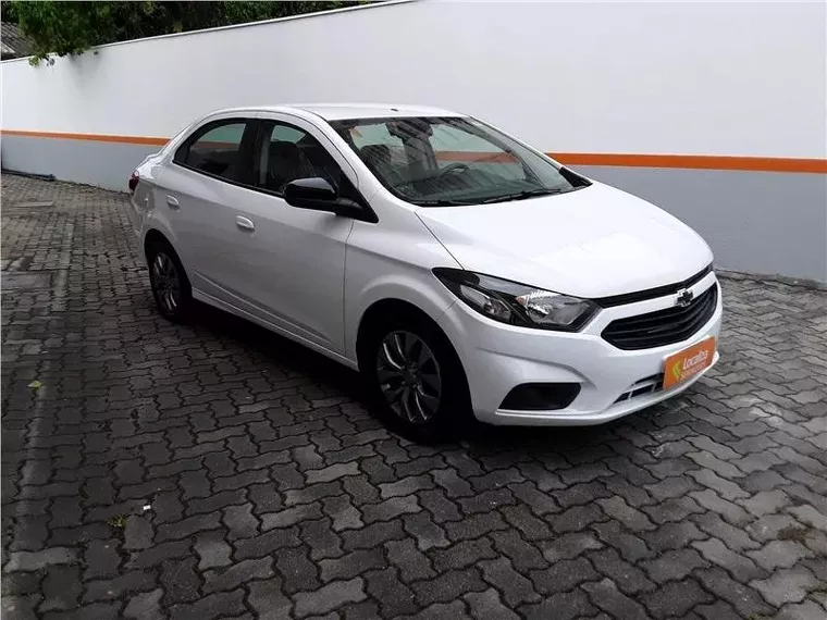 Chevrolet Onix Branco 10