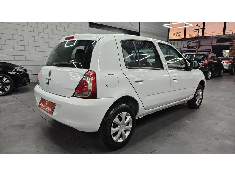 Renault Clio Branco 5