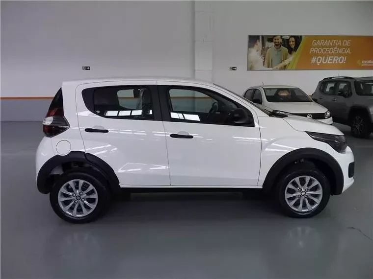 Fiat Mobi Branco 2