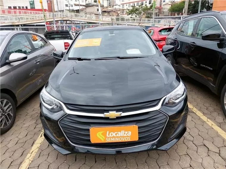 Chevrolet Onix Preto 2