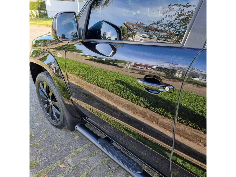 Volkswagen Amarok Preto 4