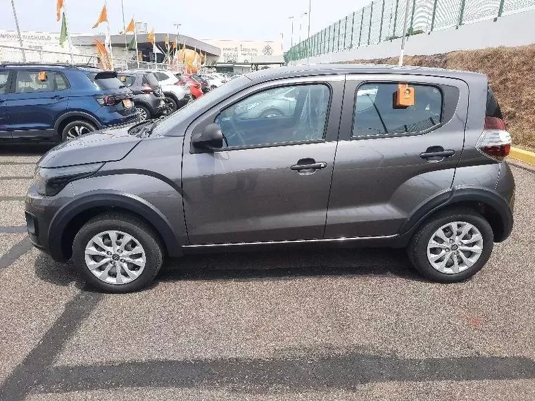 Fiat Mobi Cinza 2