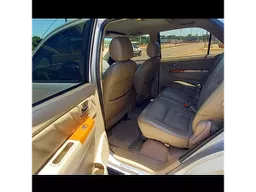 Toyota Hilux SW4