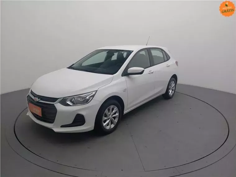 Chevrolet Onix Branco 13