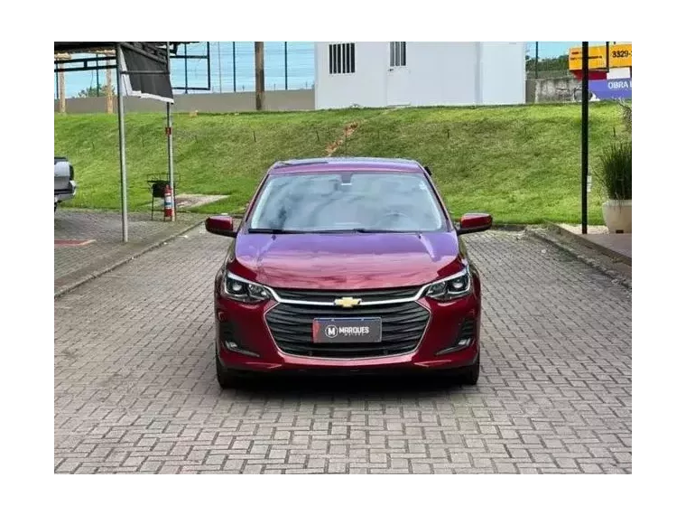 Chevrolet Onix Vermelho 4