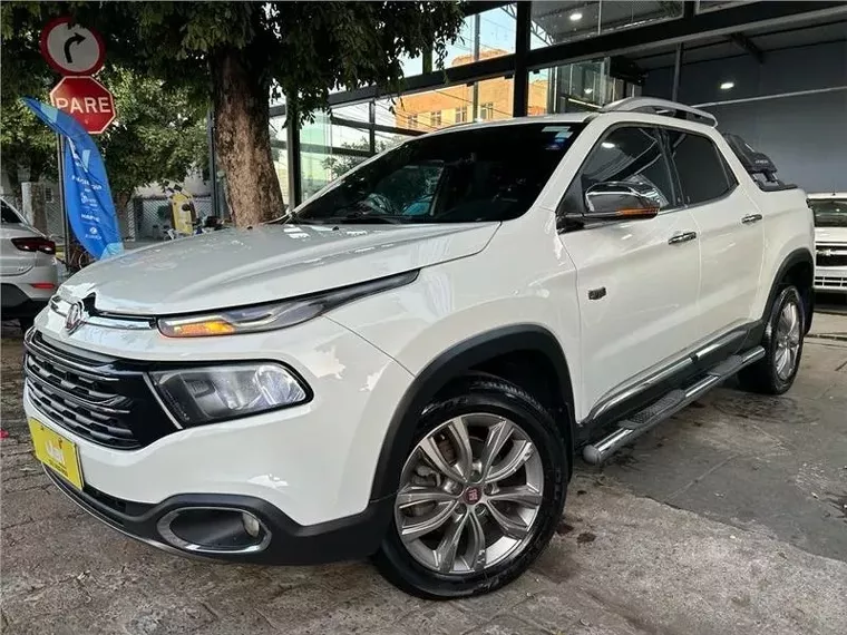 Fiat Toro Branco 2