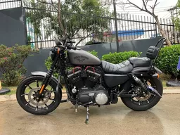Sportster 883