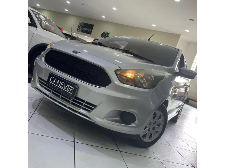 Ford KA Prata 3